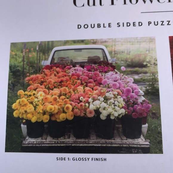 2 in 1 Gorgeous Cut Flowers Double-Sided Jigsaw Puzzle $10 - Picture 3 of 4